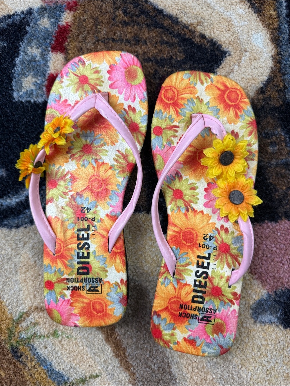 VINTAGE DIESEL FLIP FLOPS SUNFLOWERS SANDALS